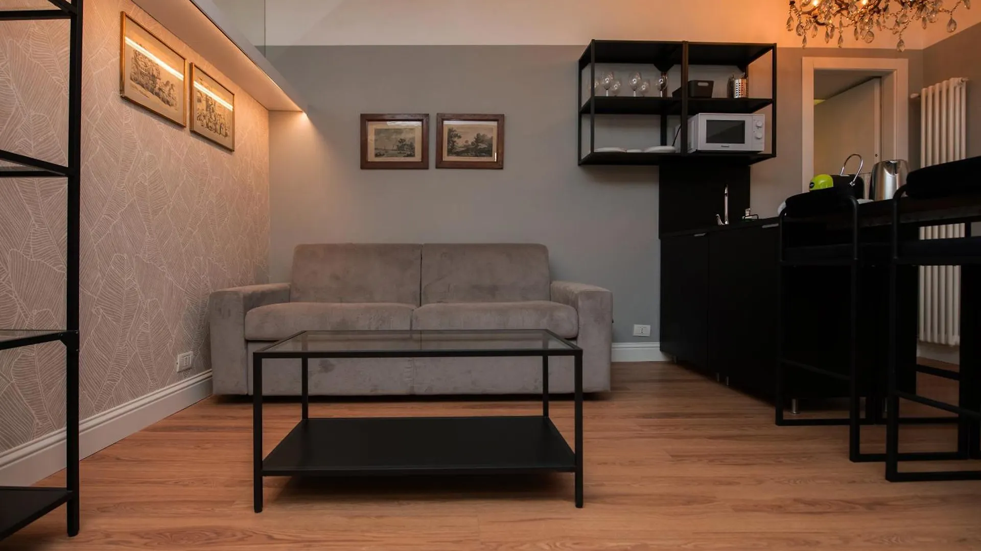 Holiday home Colosseum Flat Dark Rome